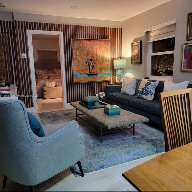 Photo - 1324 NW 1st Ave