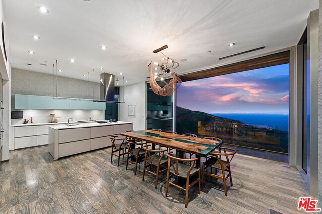 Photo - 21766 Azurelee Dr