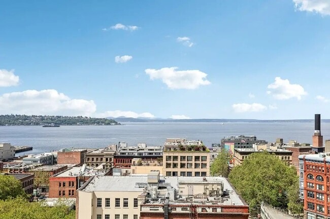 Photo - 201 Yesler Wy