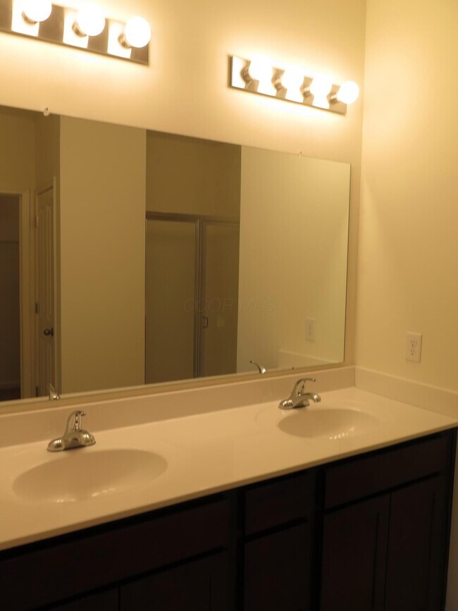 Photo - 541 Wintergreen Wy