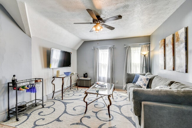 Building Photo - 71 Sanford St Unit ID1299795P