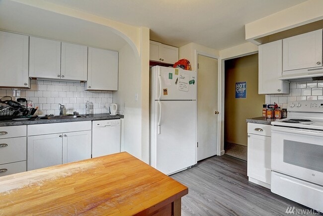 431 31st ave e Unit 429 31st Ave E