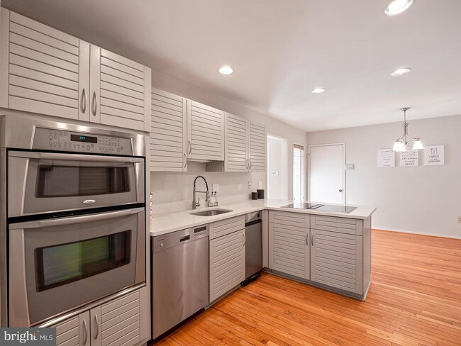 Photo - 7801 Whiterim Terrace