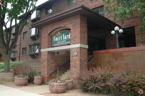 Building Photo - 1108 N Milwaukee St Rental
