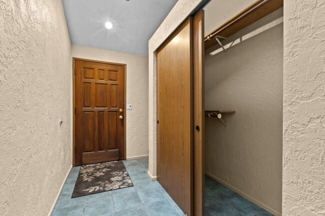 Photo - 3Bd/2Ba Seattle House