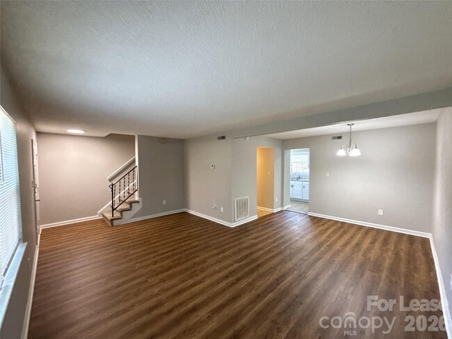 Photo - 10953 Park Rd