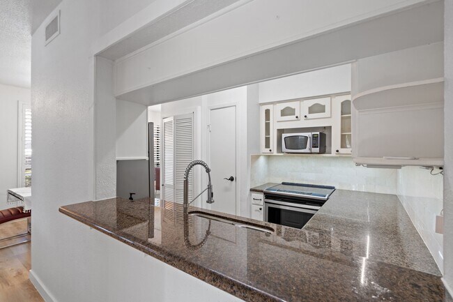 1881 Bering Dr Unit 71