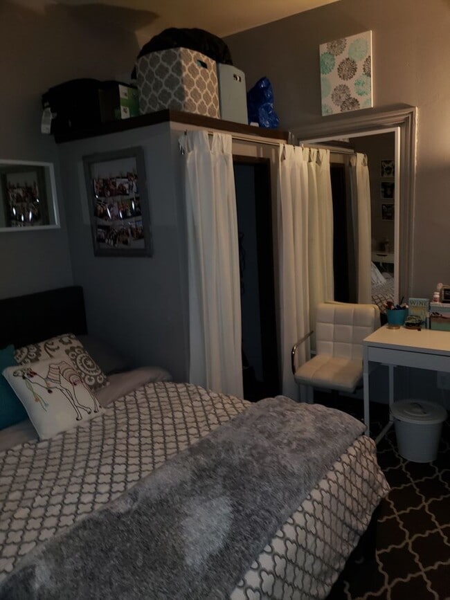 Photo - Newly Renovated Temple Apartment Unit 2