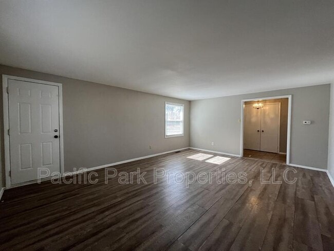 Photo - 11020 McDowell Dr