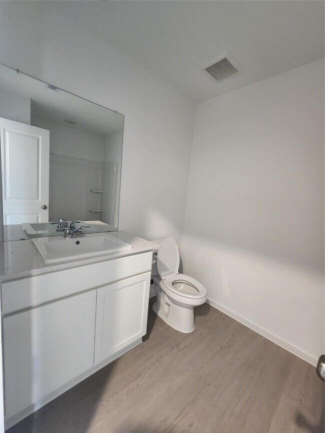 Photo - 1615 Winwood Dr