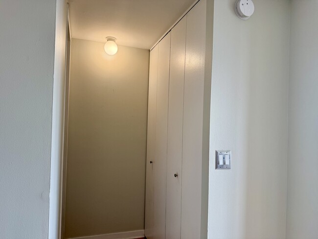 Photo - 655 W Irving Park Rd Unit 4907