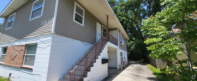 Building Photo - 2977 Collier Ave Rental