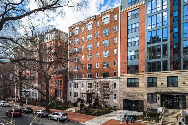 The Zenith Condos - The Zenith Condos