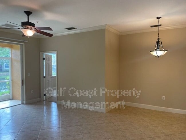Photo - 7908 Limestone Ln Unidad #19-101