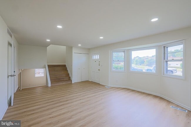 Photo - 2607 Smith Ave
