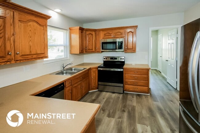 Photo - 11210 N Ditman Ave