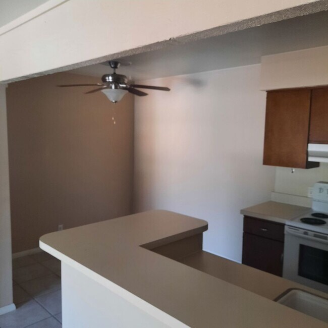 5931 E 33rd Ct Unit 5931