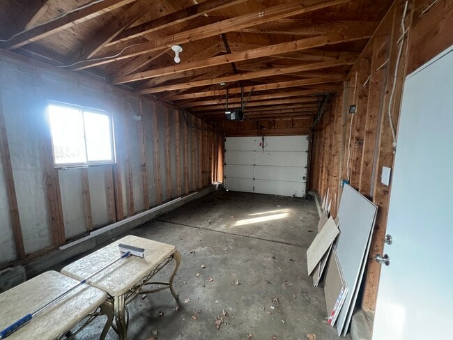 Photo - 747 Ponce Ave