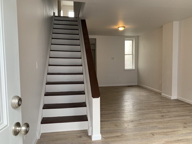 Photo - 3148 N 7th St