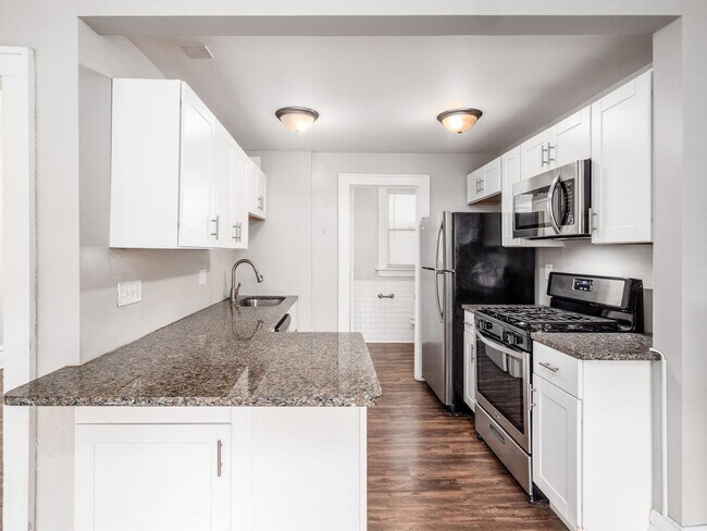 Photo - 26 E 2nd Ave Unidad 18