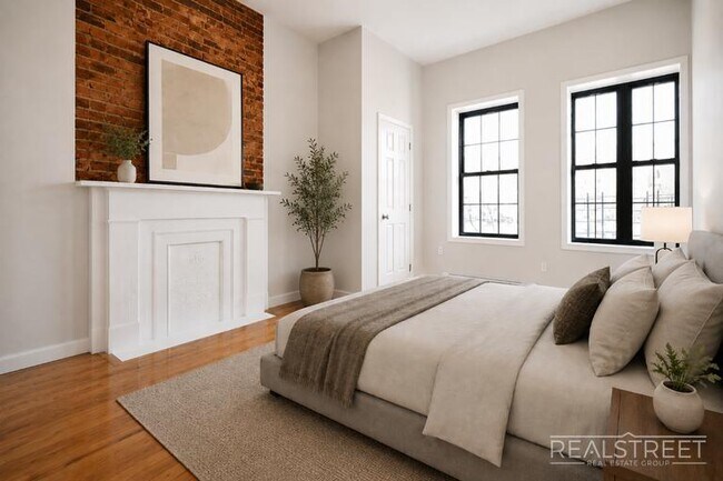 Photo - Renovated 3 BR with W/D! in Bed Stuy Townhouse Unit 4