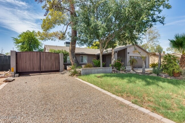 Photo - 2933 W Muriel Dr