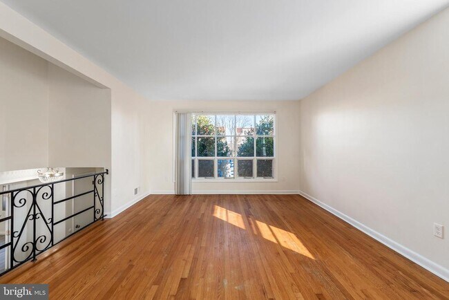 Photo - 4208 16th St NW