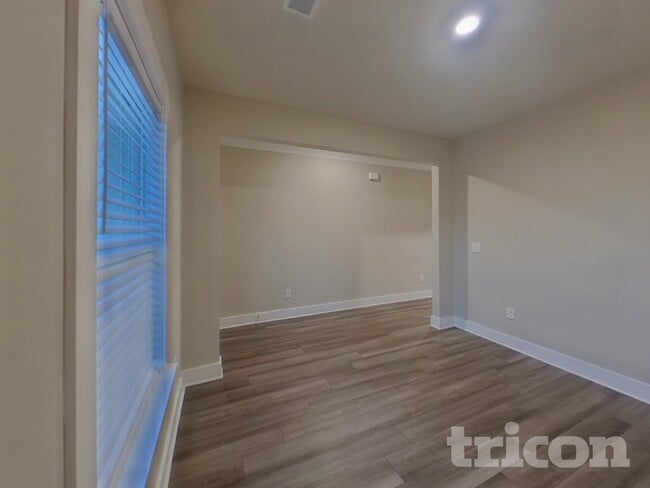 Photo - 202 Garrison Grove Dr