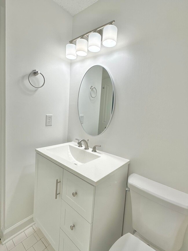 Photo - 5445 Pine Oak Ln