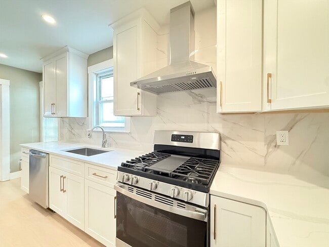 Photo - 21 High St Unit 1