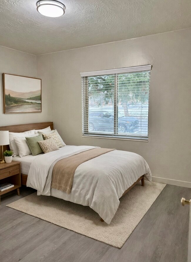 Photo - 2909 Brinker Ave