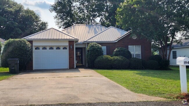 Building Photo - 194 Tyson Glen Dr Rental
