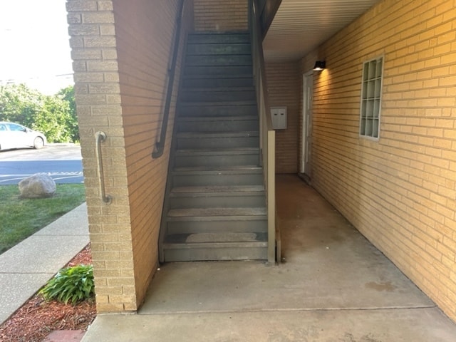 Photo - 1019 Peterson Ave Unit B6