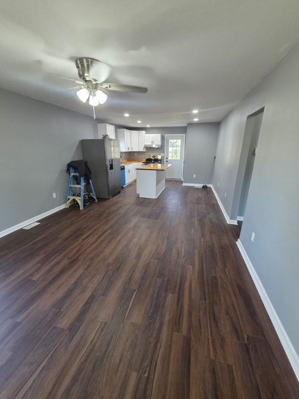 Photo - 513 N Miles St