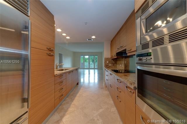 Photo - 3540 Main Hwy Unidad 402