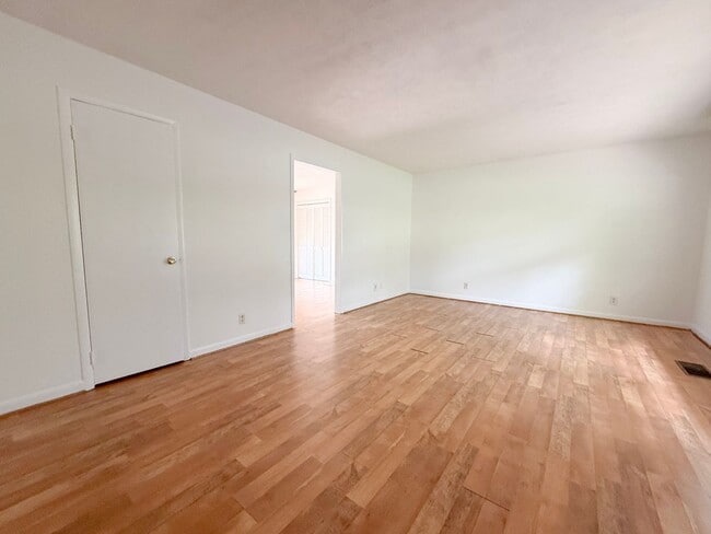 Photo - 2-Bedroom Home with Bonus Room & Large Wooden Deck | Pet-Friendly Near I-40 & City Lake