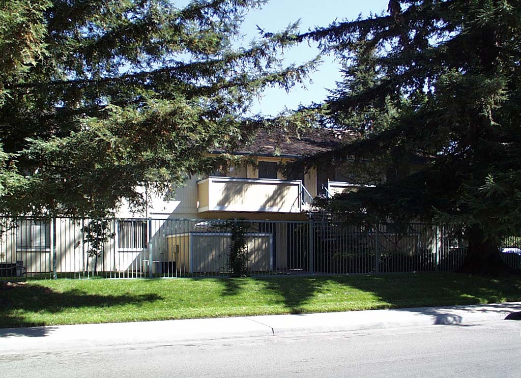 Rivergate Apartments - Rivergate Apartments