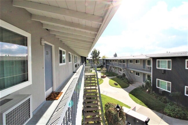 Photo - FOOTHILL VILLAGE