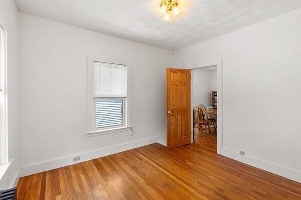 Photo - 21 Conwell St Unit 2