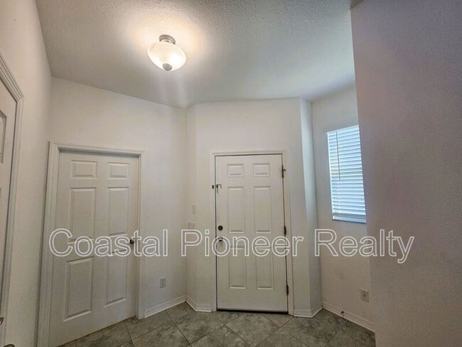 16073 Sonoma Grv Cir