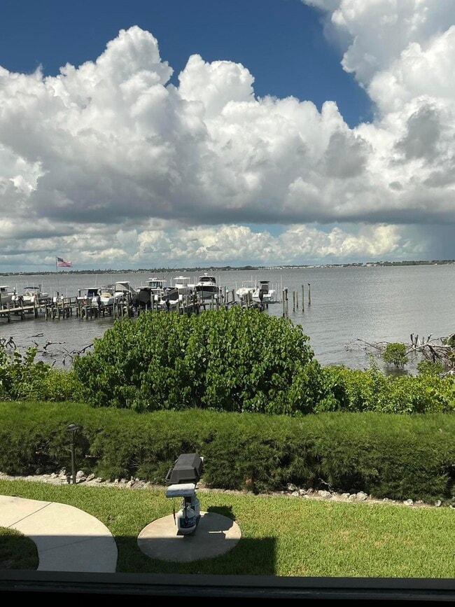 Photo - 3792 NE Ocean Blvd Unidad 211-N