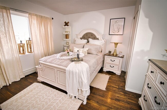 Photo - 180 Montauk Ave.