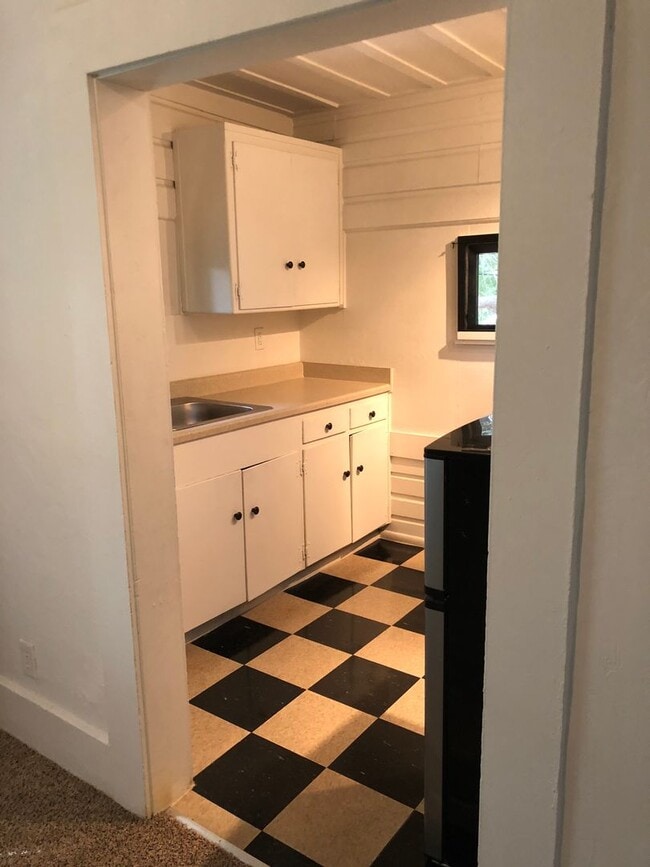 Photo - Orient Street Unidad 2