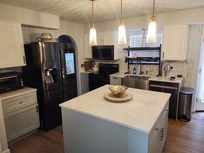 Photo - 8178 Slate Ridge Blvd