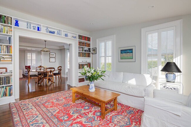 Photo - 19 Concord St