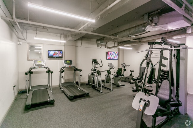 Photo - The Maclellan