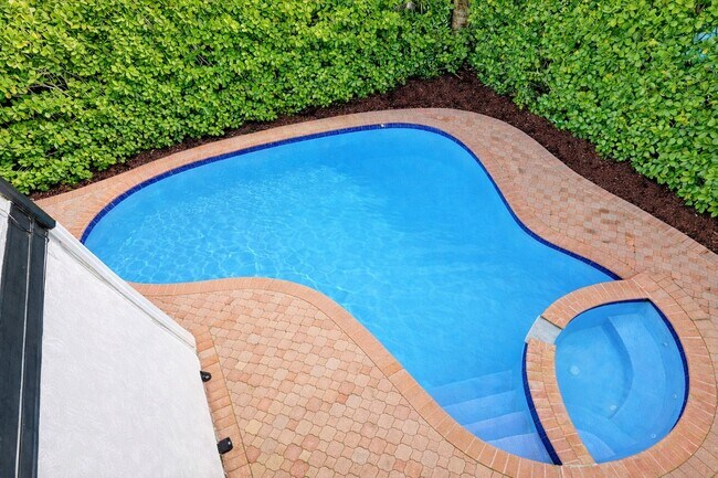 Photo - 1844 NE 26th Ave