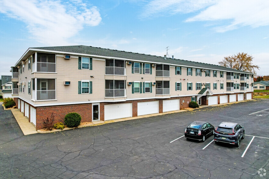Meadowlawn Village