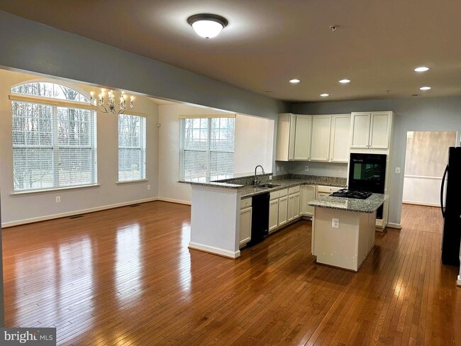 Photo - 7045 Sand Cherry Way