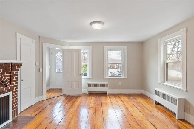 Photo - 20 School St Unit 2